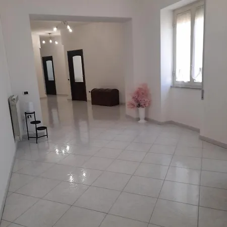 Pupatella A Sanita * ナポリ