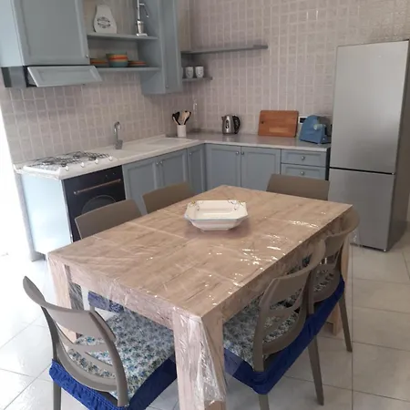 Pupatella A Sanita شقة